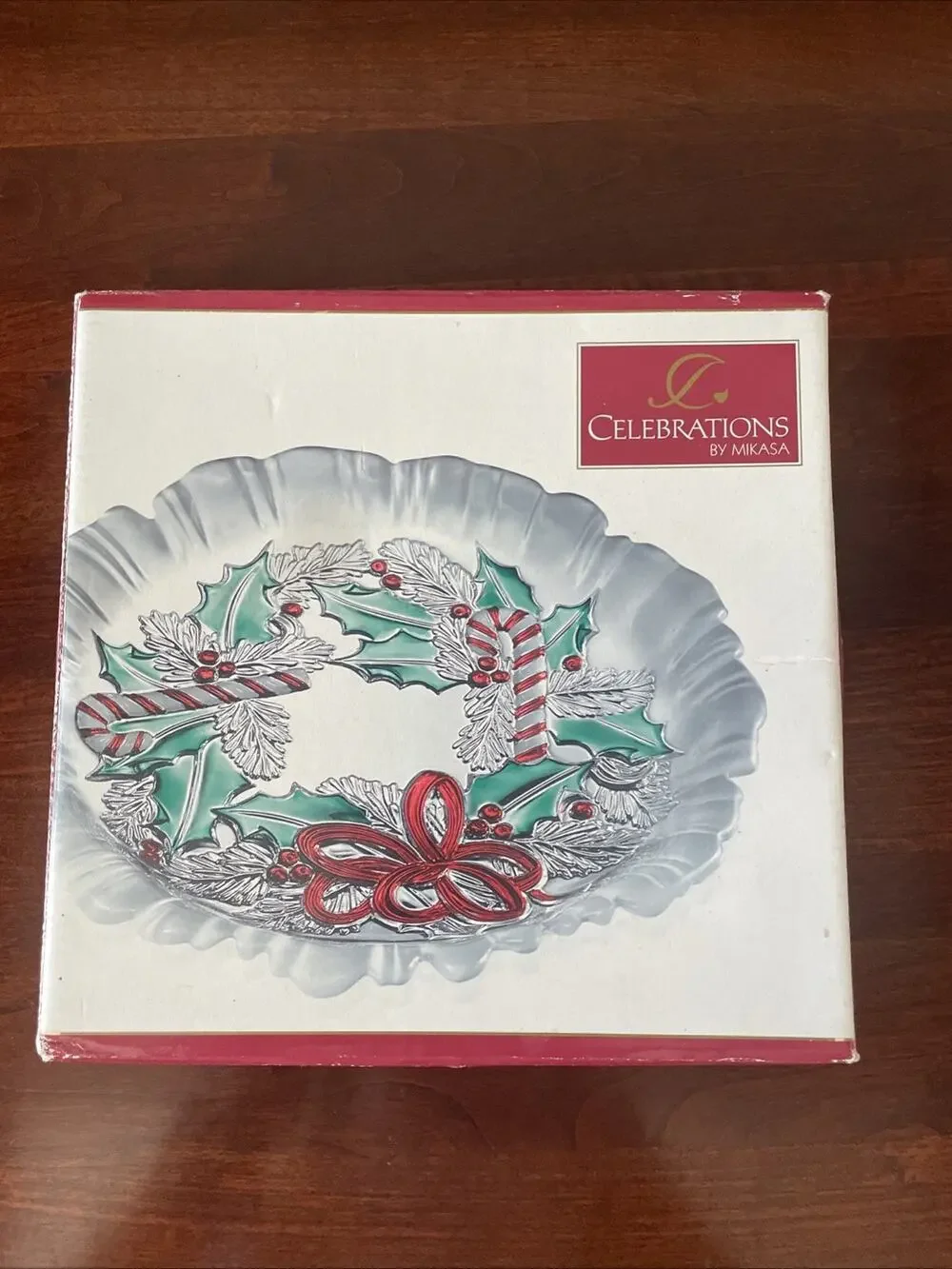 Mikasa Festive Wreath Collection Candy Cane Decorative Candy Dish